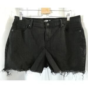 Old Navy Women's Curvy Skinny Black Denim Distressed Hem Shorts